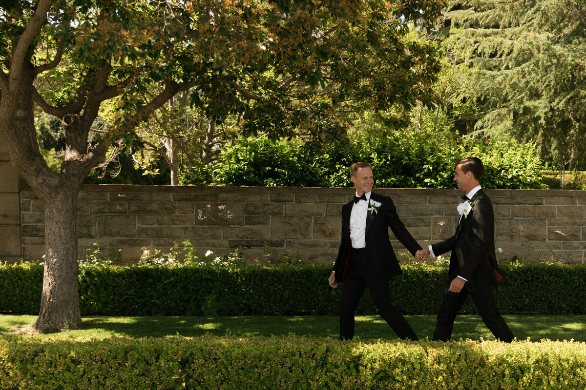 2023_beverlyhills-luxury-summer-gay-wedding-adam-griffin-photo-15