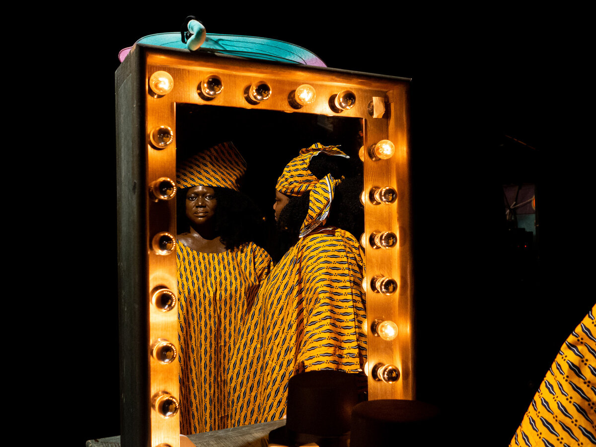 GRAND PARQUET LA FREAK Journal d'une femme vaudou Sabine Pakora ©Marie CharbonnierPB250091-3