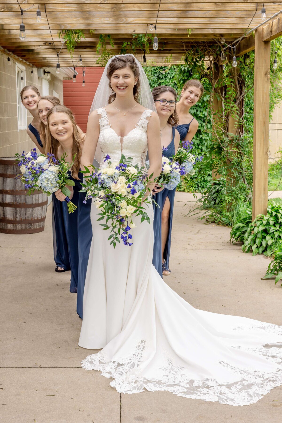 Sarah & Damian Wedding photo - DVX10594