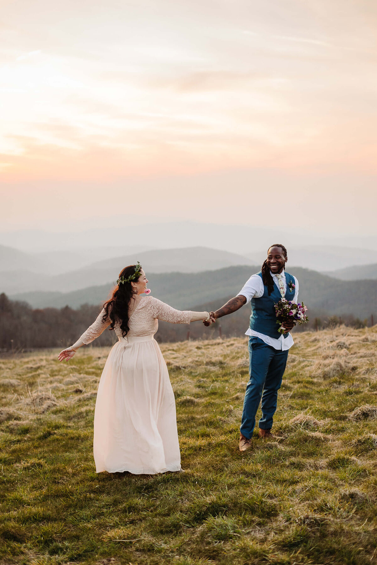 Max-Patch-Sunset-Mountain-Elopement-116
