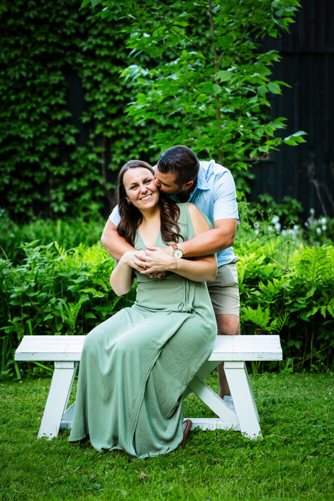 FINAL RESIZE for web_Erica & Vincent_MTP-0451