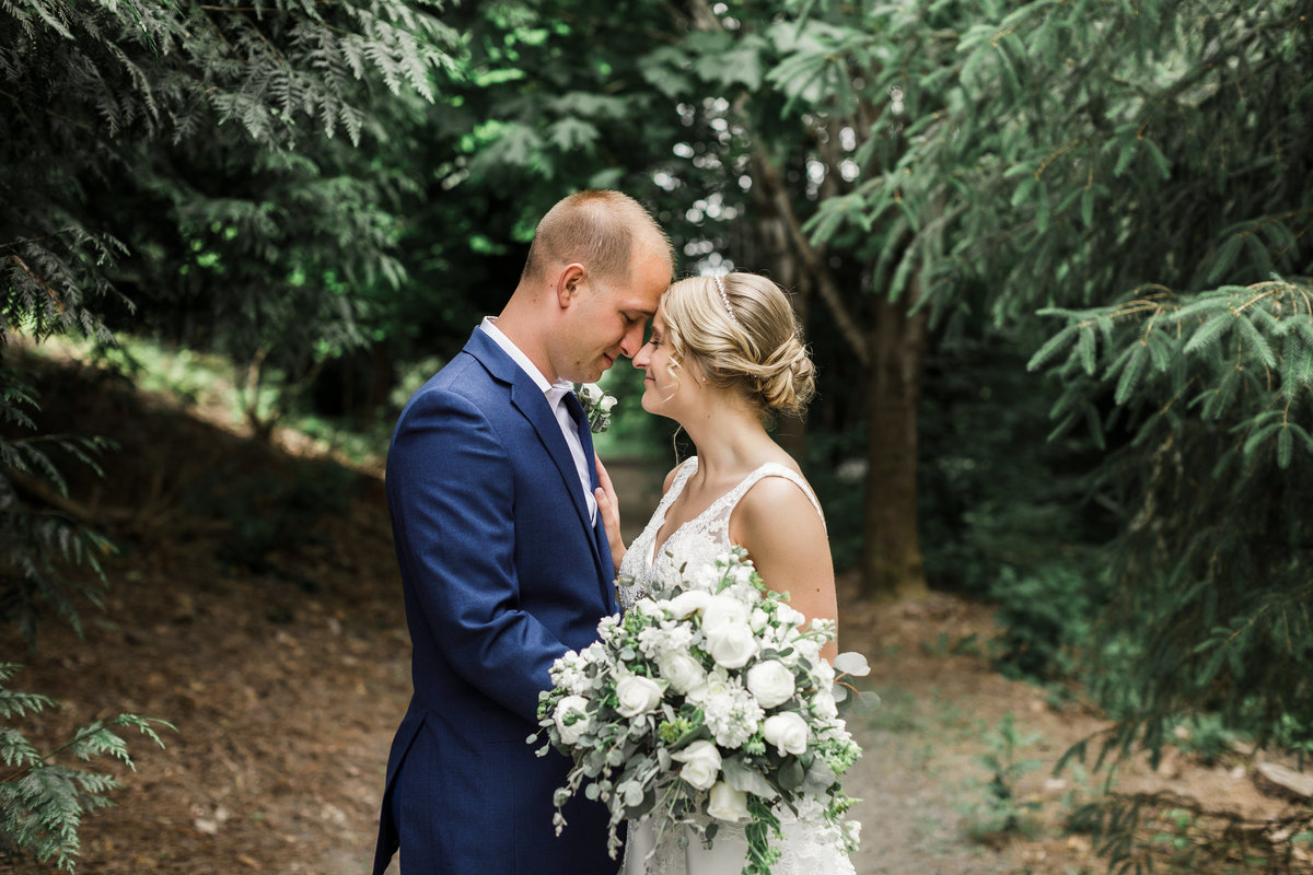 Woodinville-Wedding-Photographer-Willows-Lodge-31