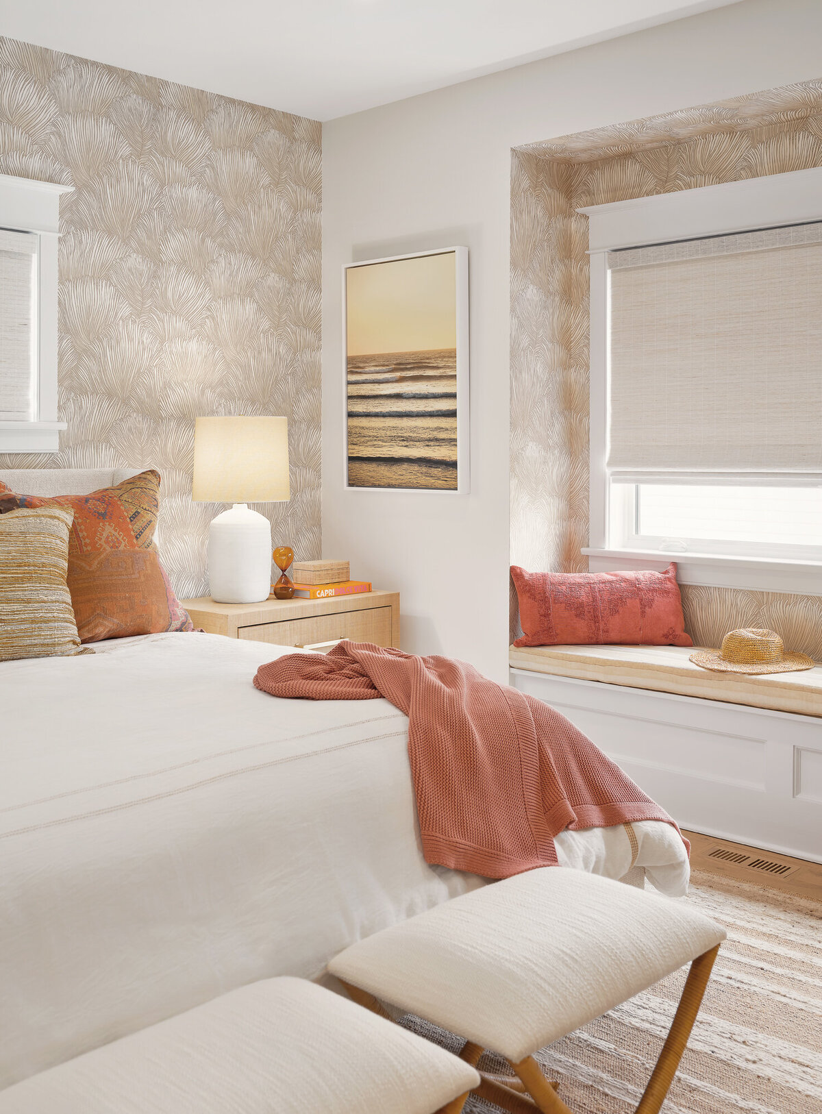 Hughes_Guest_Bed-02-B-LO