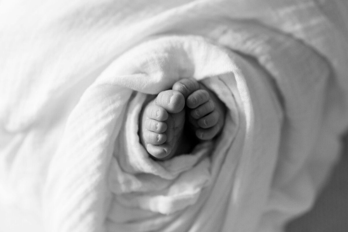 austin-newborn-photographer-lifestyle-session (22)