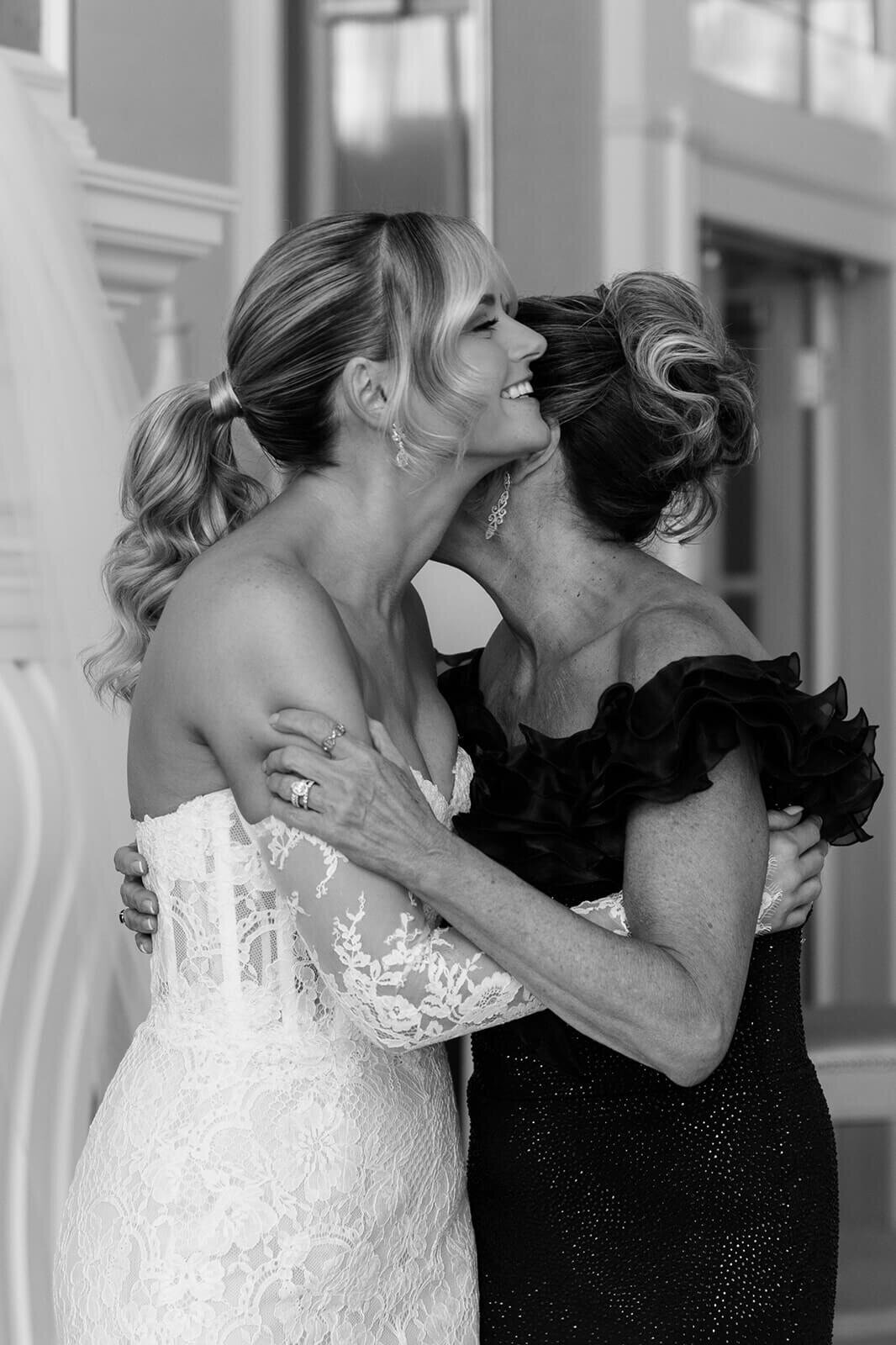 New Jersey Wedding Photographer_Egdewood Country Club_0136