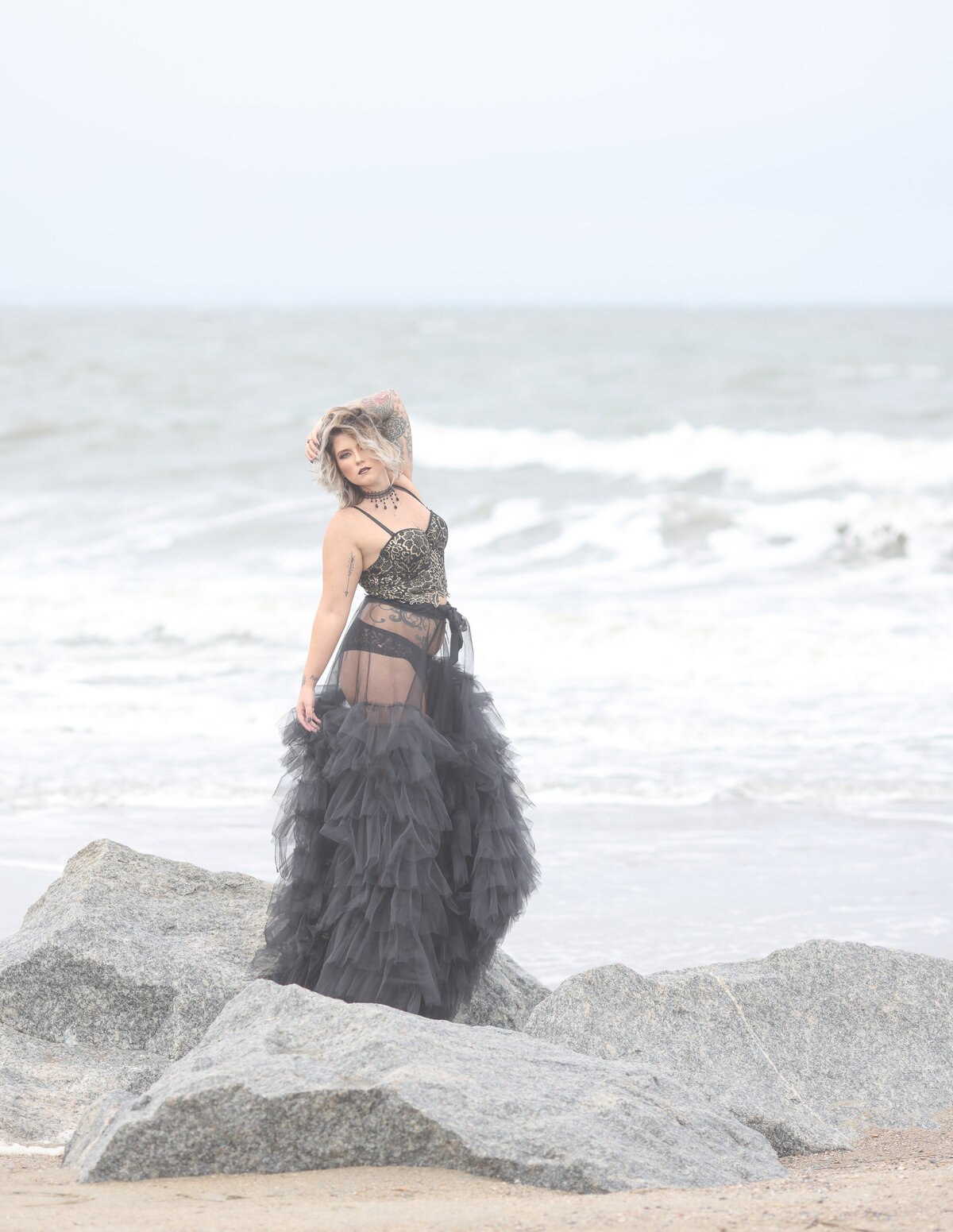 savannah-glamour-black-tulle-dress-portraits-tybee-beach-01