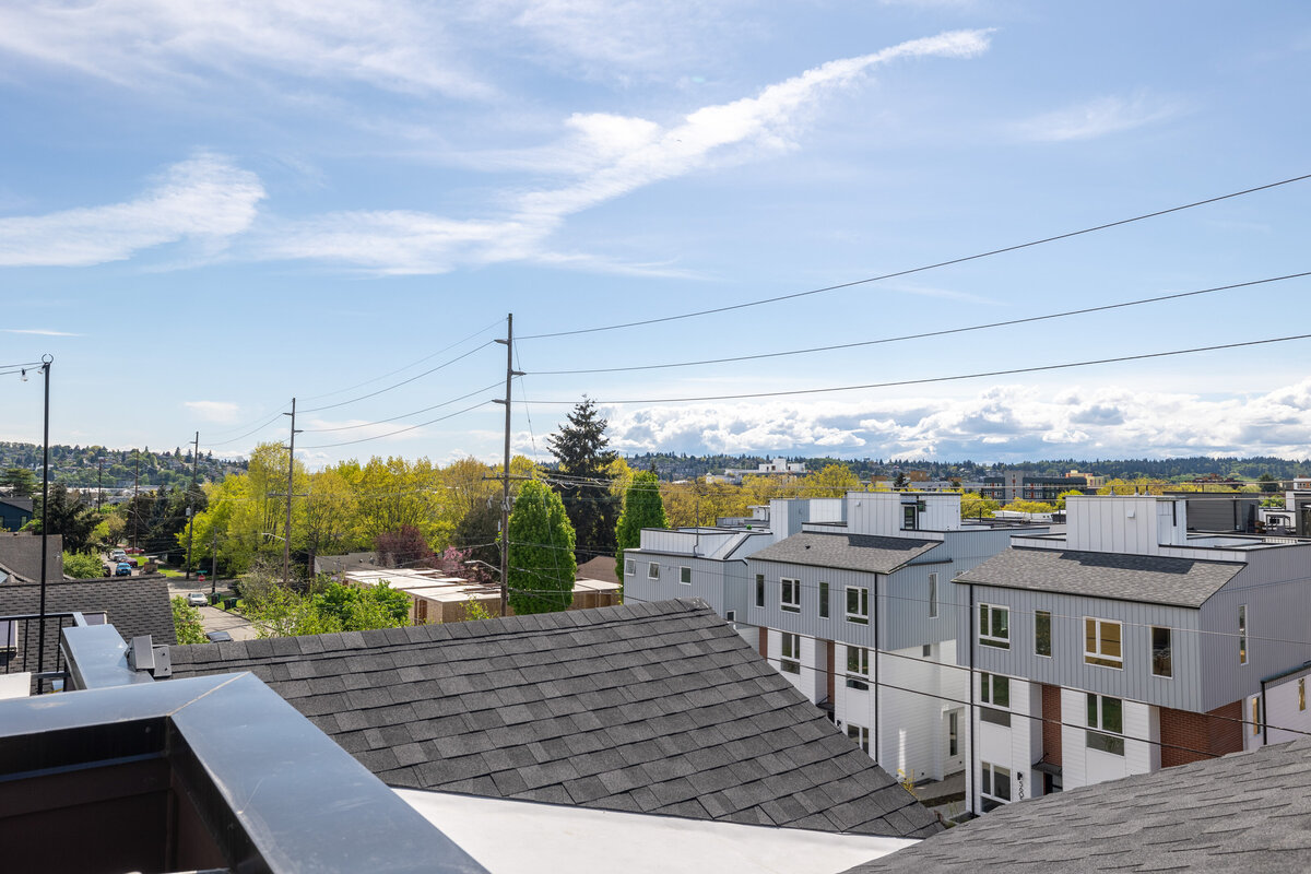 981A2943-HDR