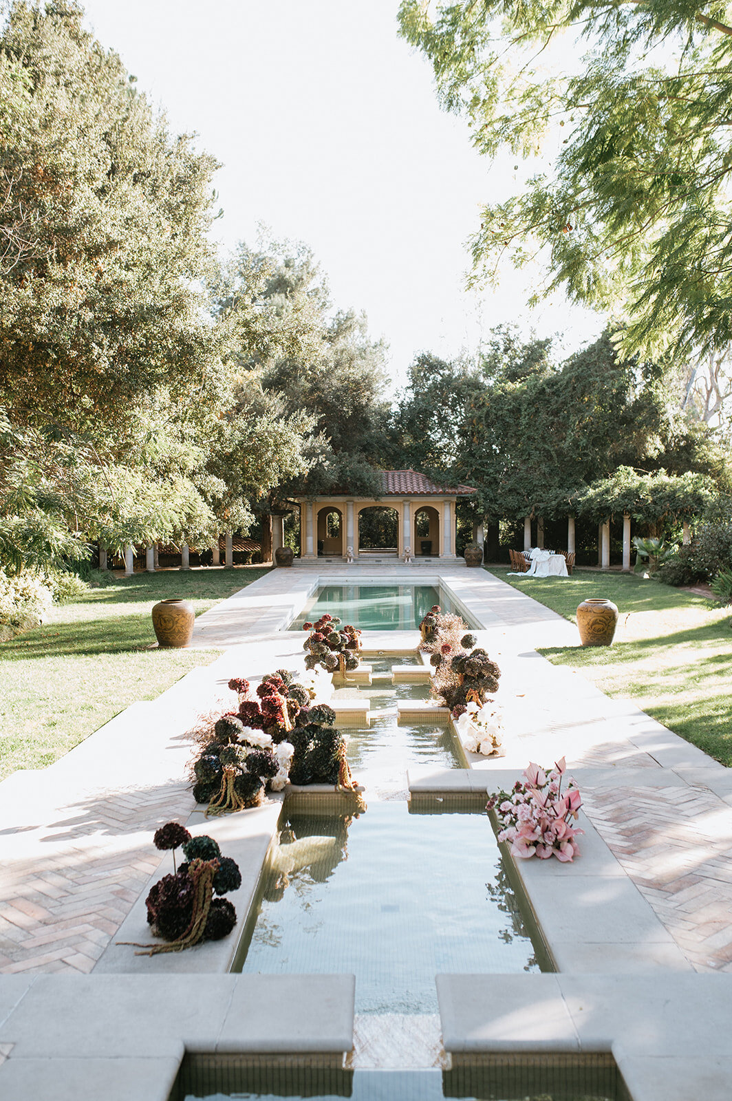 Venue-wedding-pool