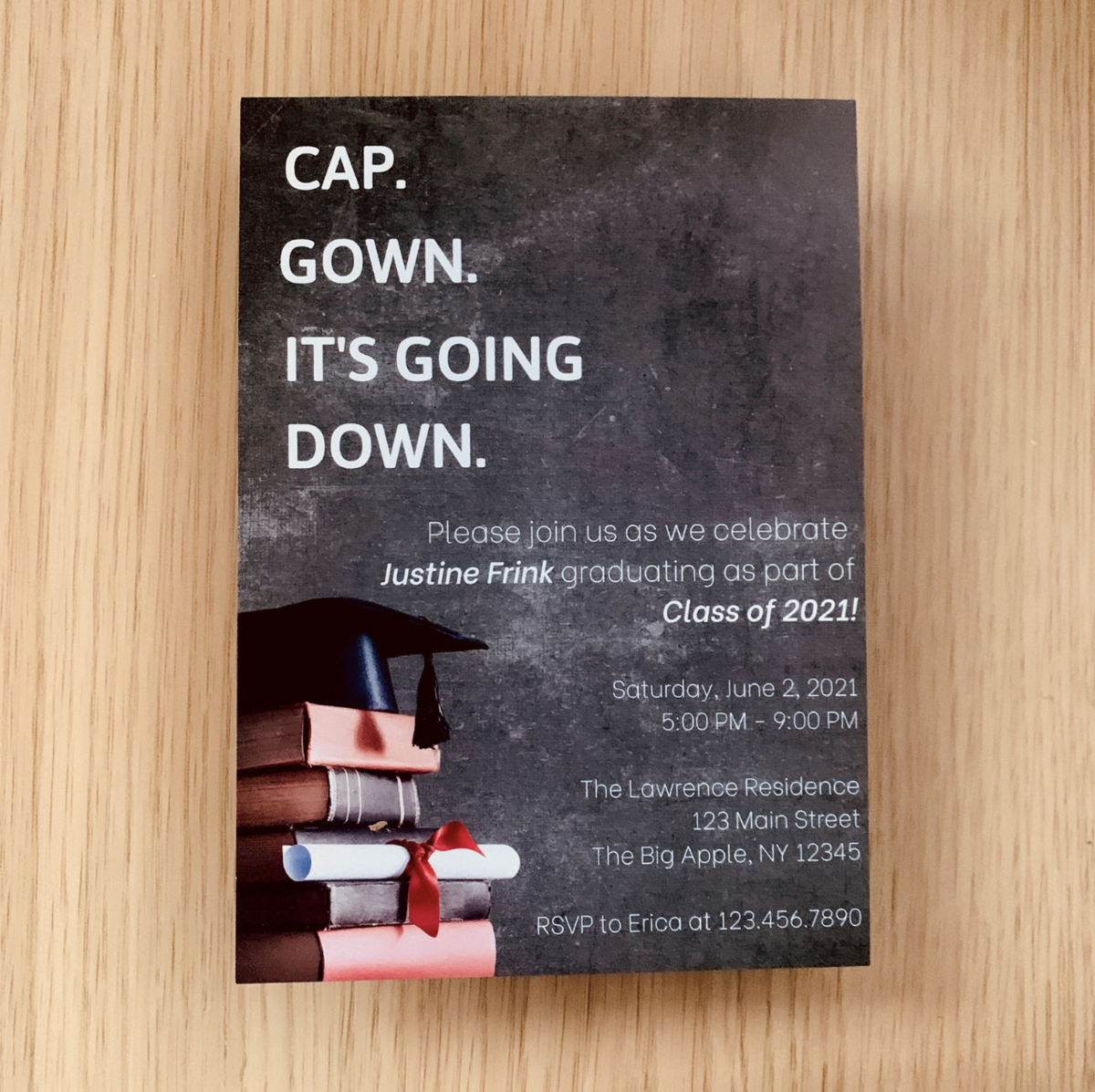 capgown