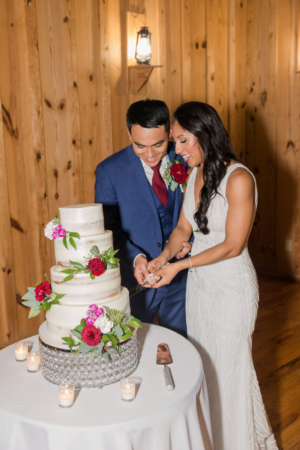 adriana_texas-old-town-austin-wedding-florist-7-scaled