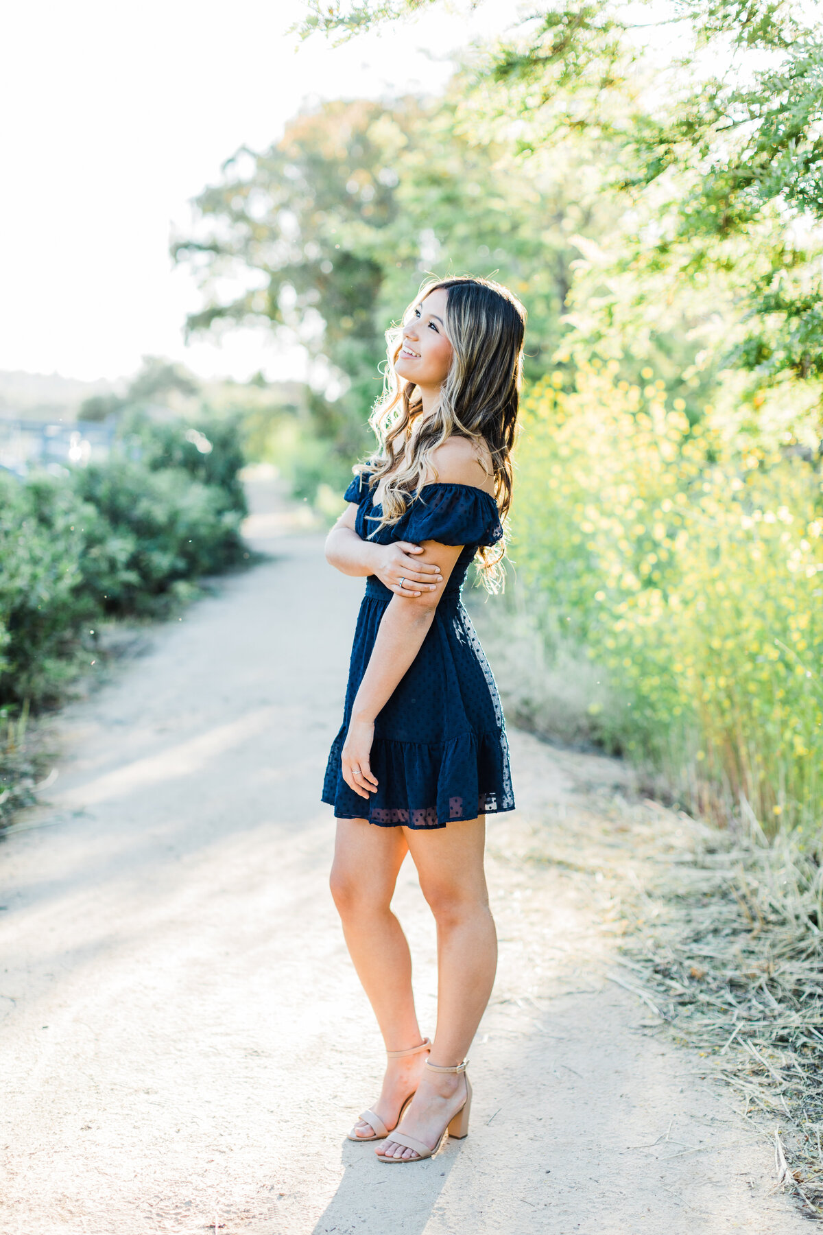 senior-photography-session-in-rolling-hills