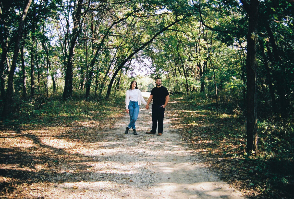 Botanical-Gardens-Engagement-on-film-9