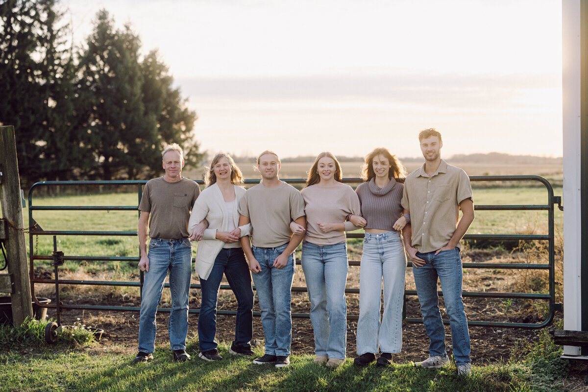 Family_photography_at_the_farm_Ingersoll34