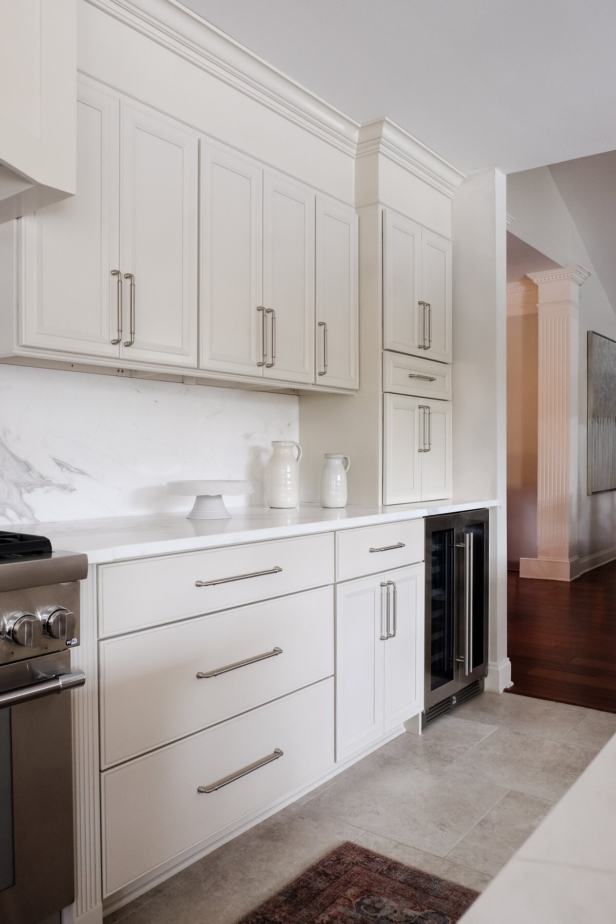 creamy-white-kitchen-reno-new-orleans-lrm-architecural-design-18
