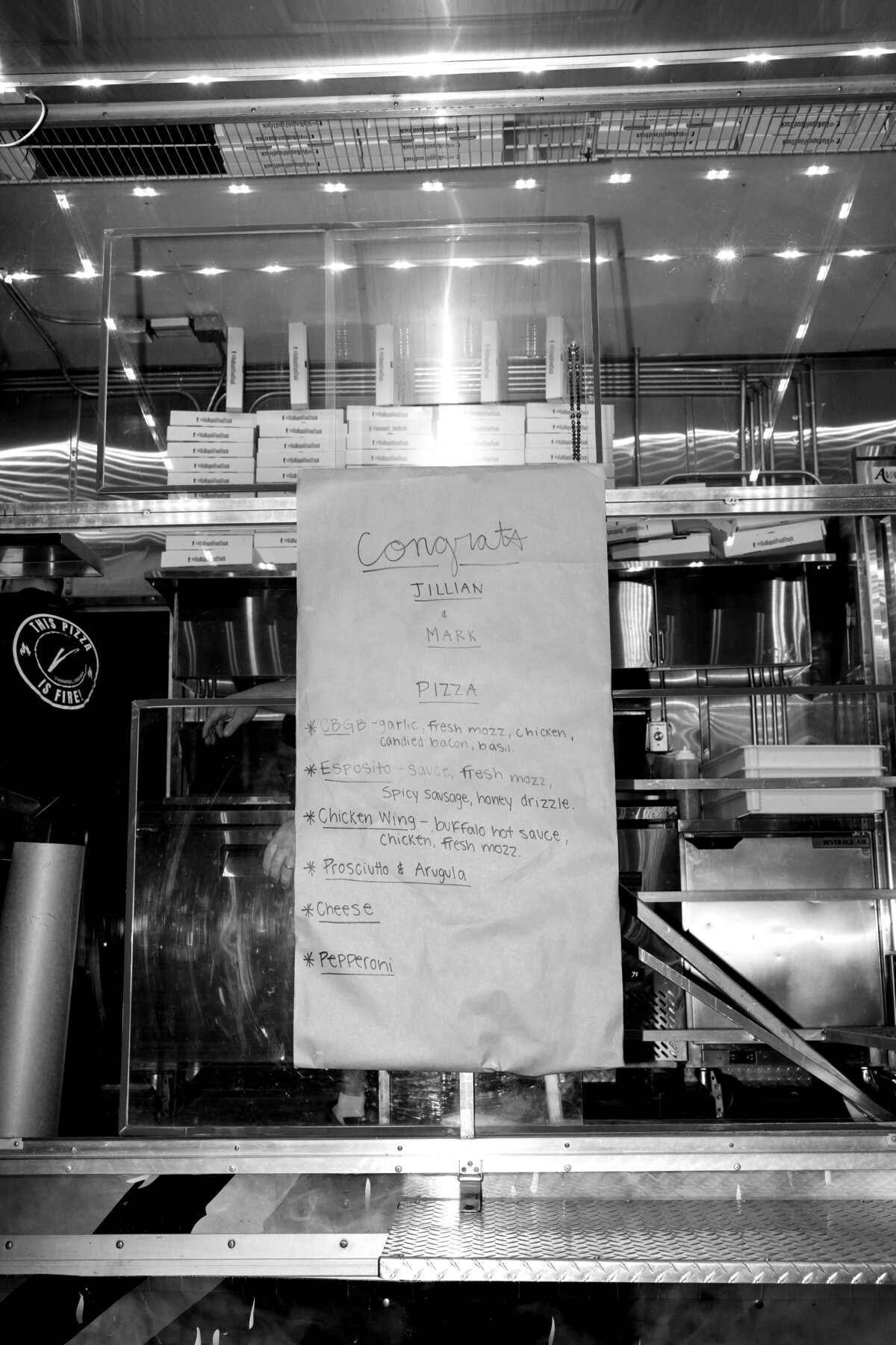 pizza-truck-wedding-late-night