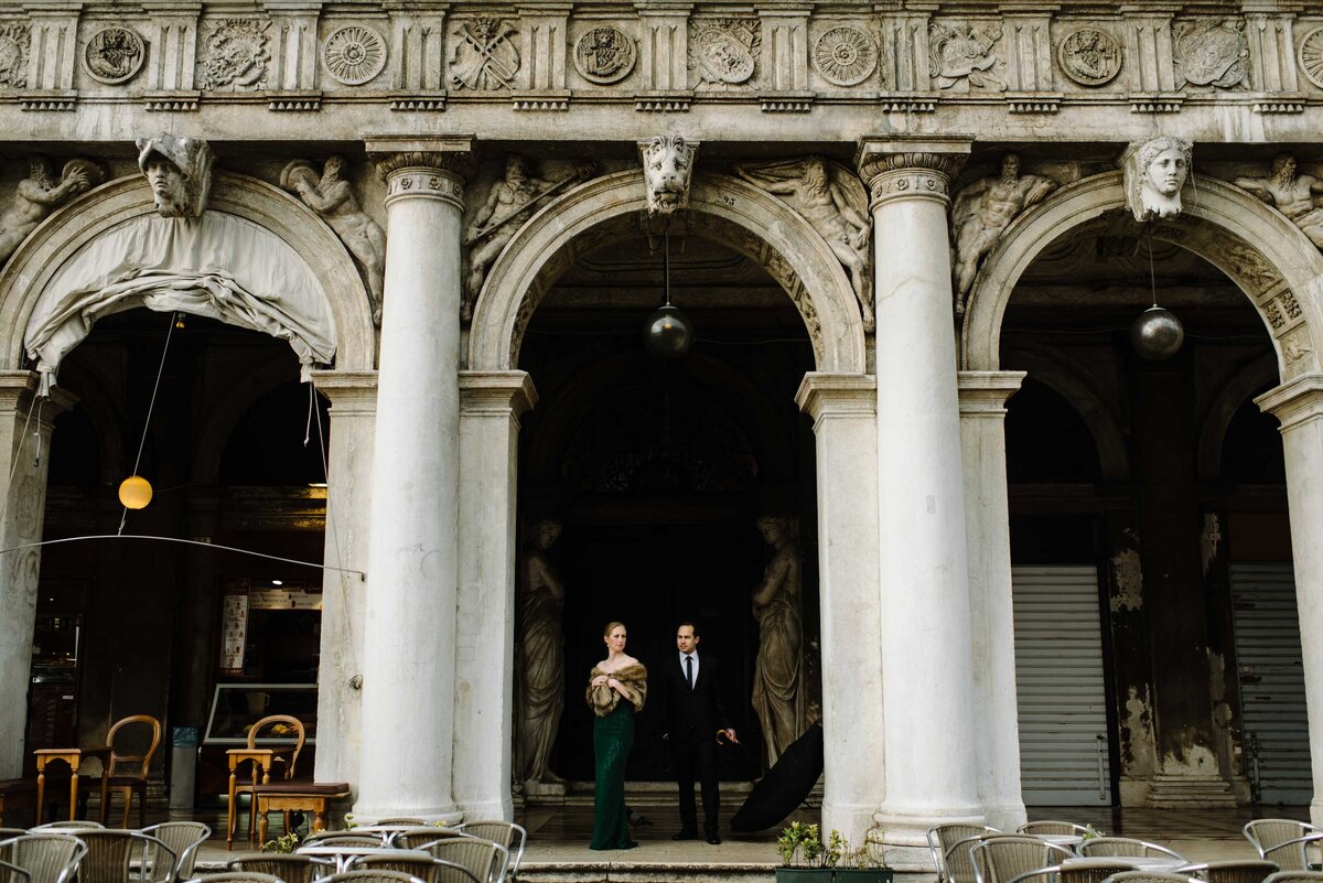 artistic venice engagement photography italy l hewitt photography-3