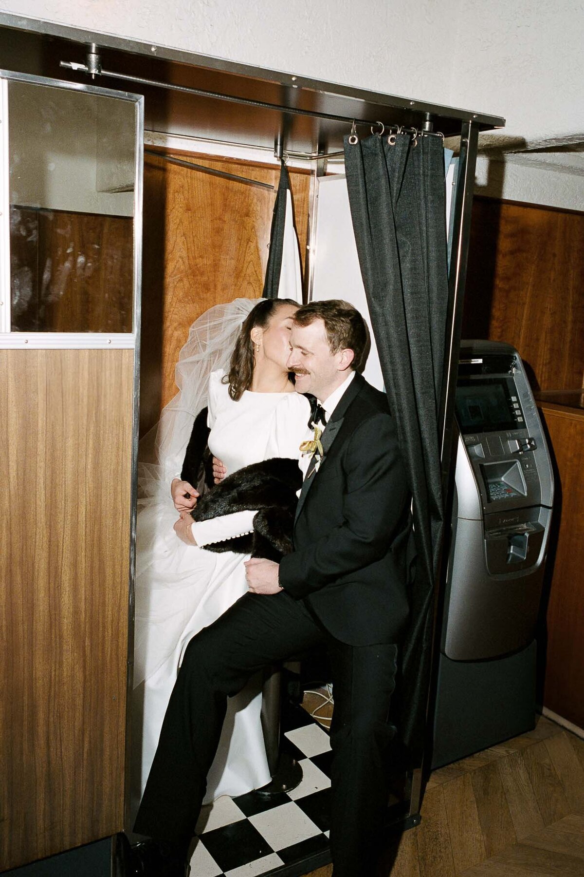 brooklyn-winter-wedding-rule-of-thirds-23