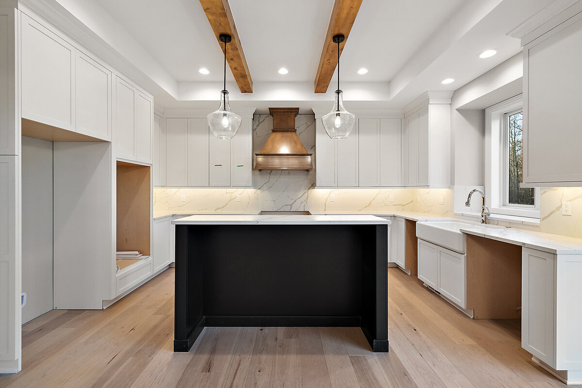 719 Pinery -20