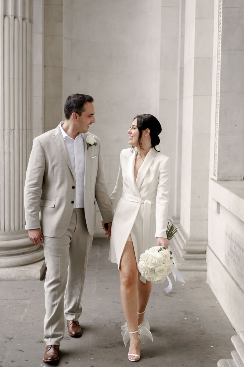 old-marylebone-town-hall-wedding-photographer-11