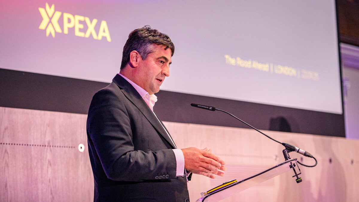 pexa-uk-roadhsow-leeds-london-real-estate-software-presentation-marc-james-photography010