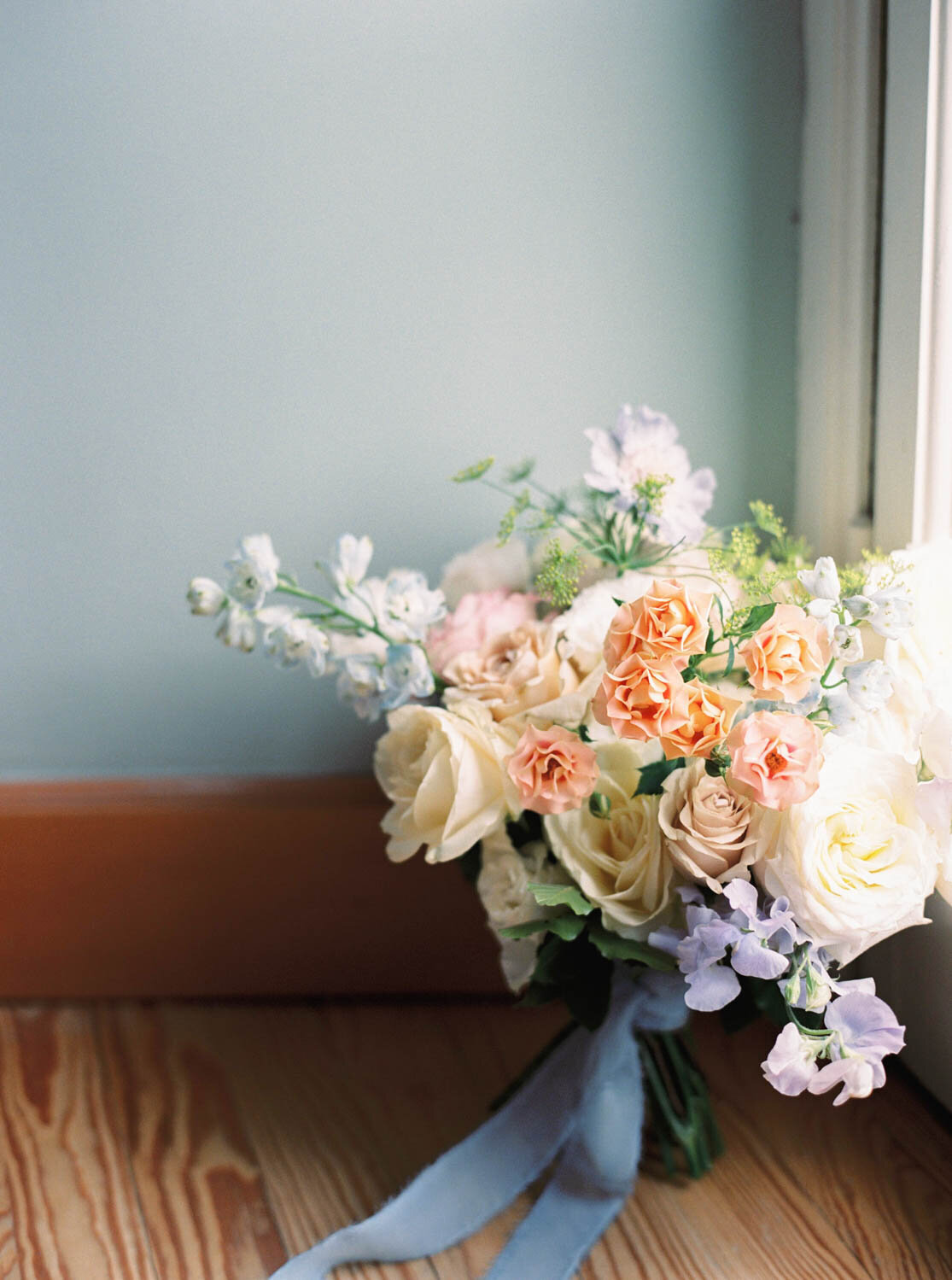 Floral bouquet by Imagiflora