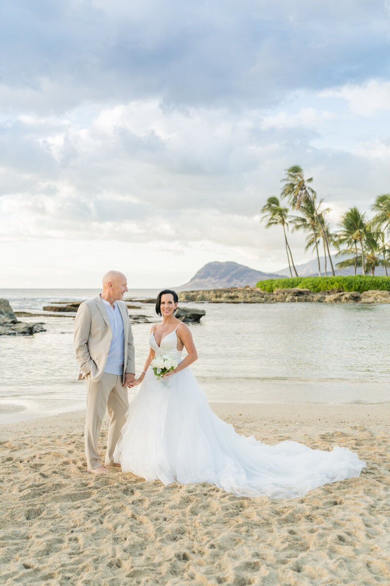 Oahu beach weddings-23