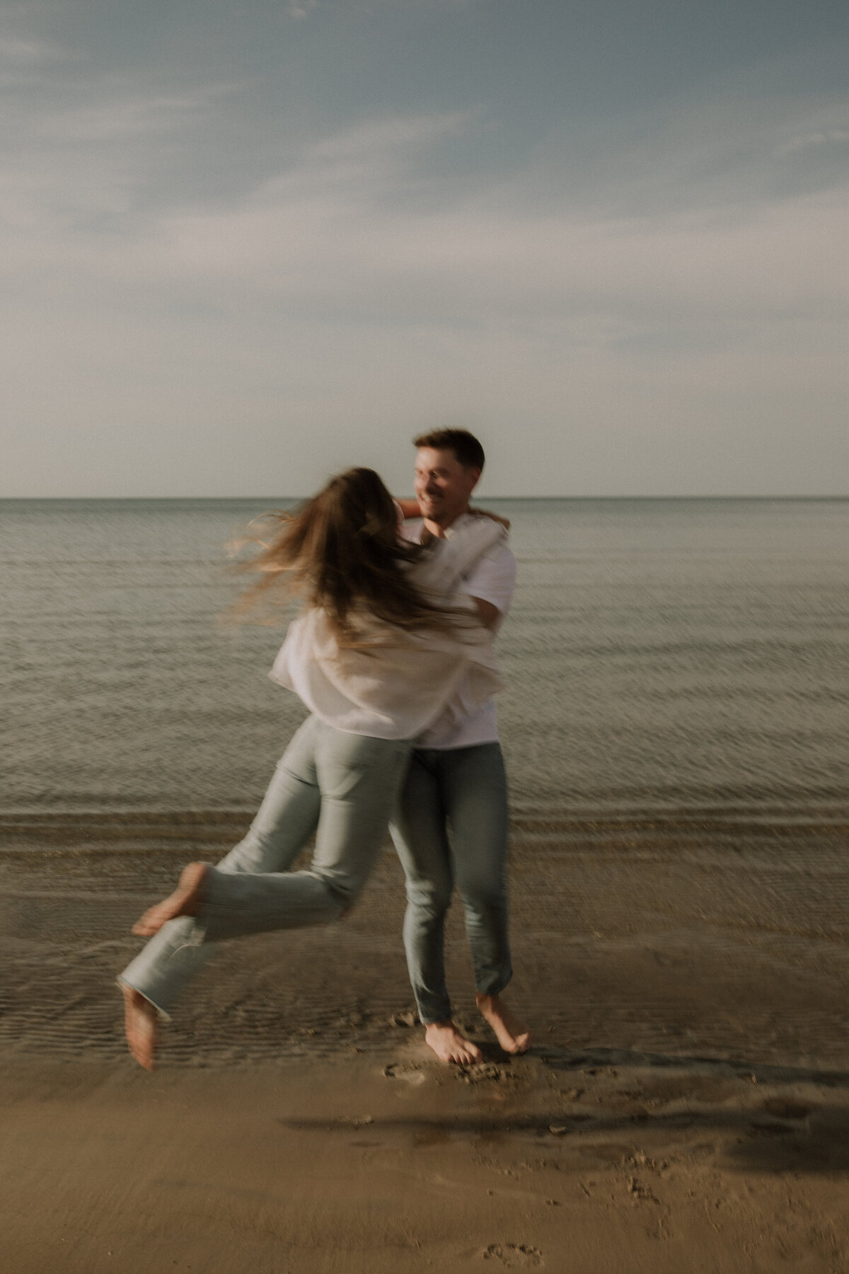 brooke-max-engagement-fall-autumn-wasaga-beach-sunset-barrie-lake-24