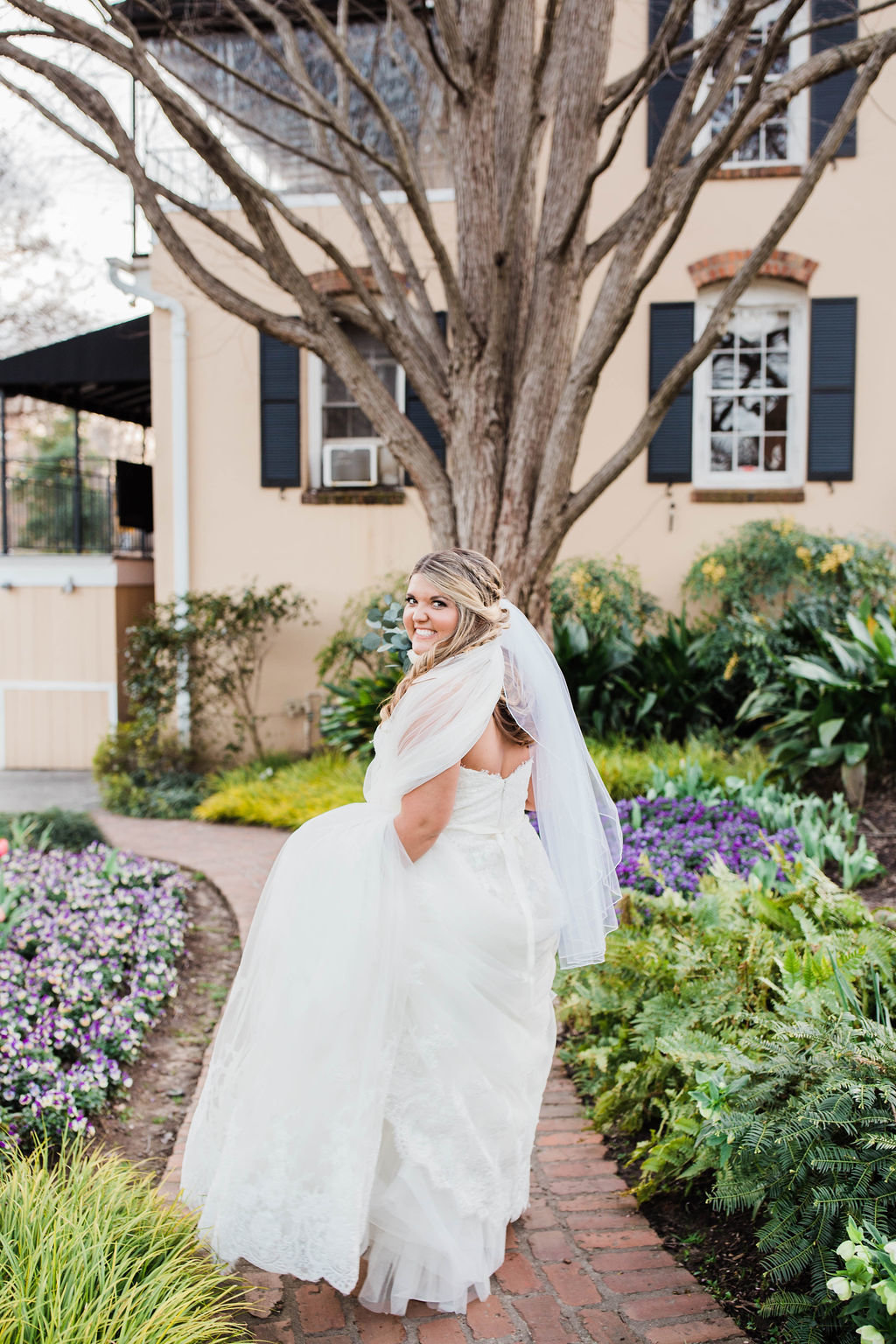 downtown greenville sc wedding photos