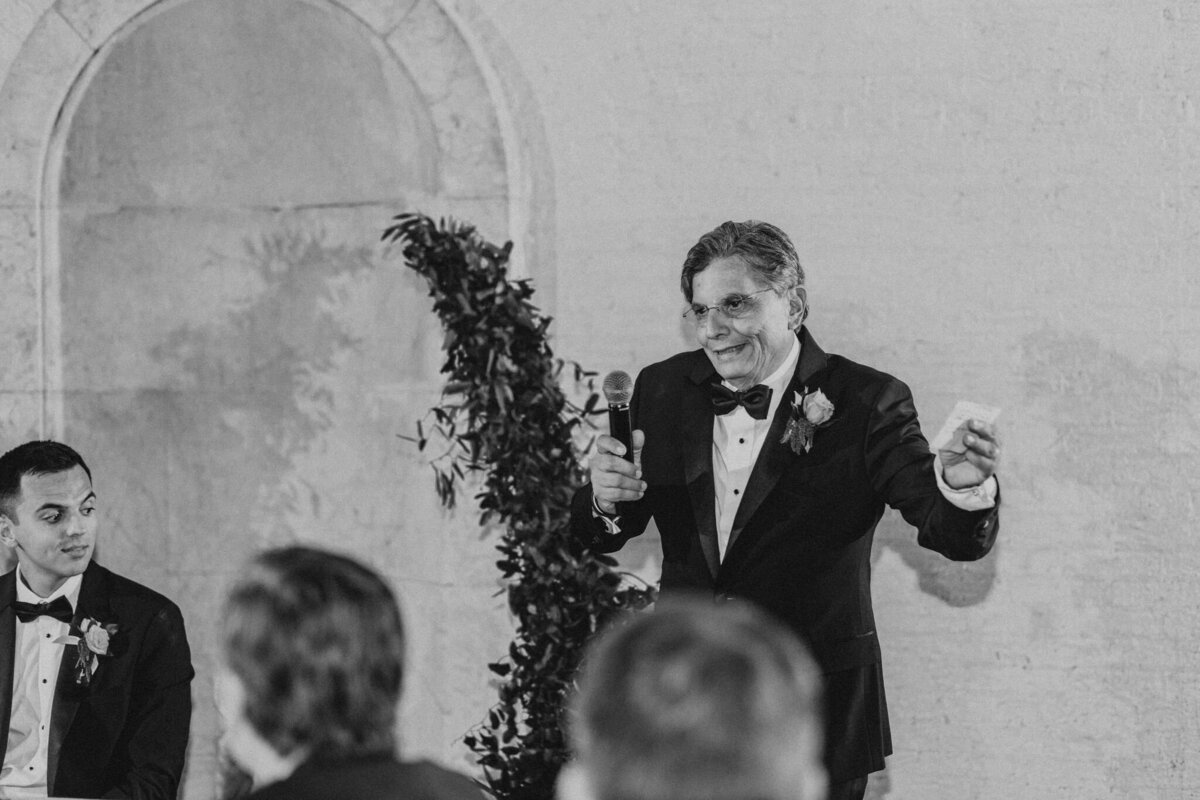 WELLING-FLORES.Wedding.EngineersClub-rcptn-96