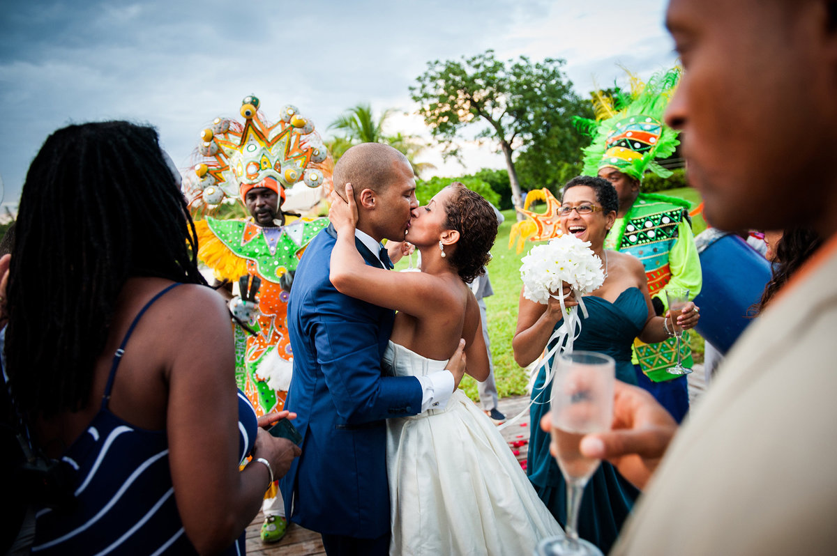 0160-fun-moment-at-wedding-San-Diego-CA