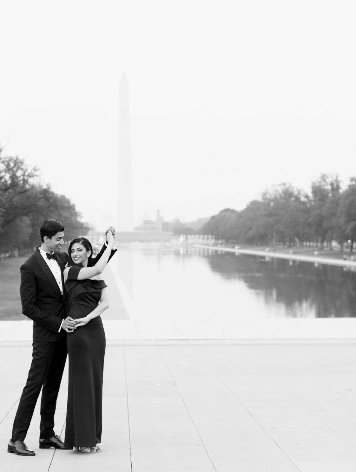 Washington DC engagement_Marie Violet Photography