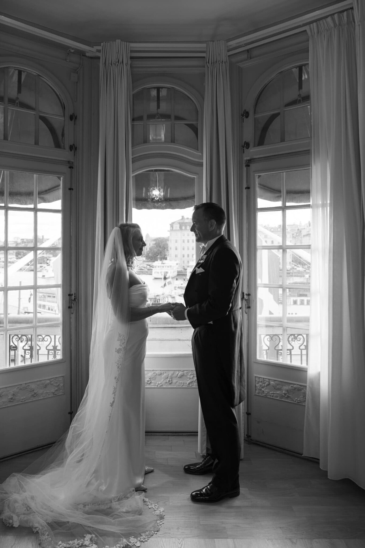 Destination Wedding Photographer in Stockholm Anna Lundgren Wedding at Hedvig Eleonora Church, Hotel Diplomat and M:S Blue Charm in Östermalm Stockholm Sweden30