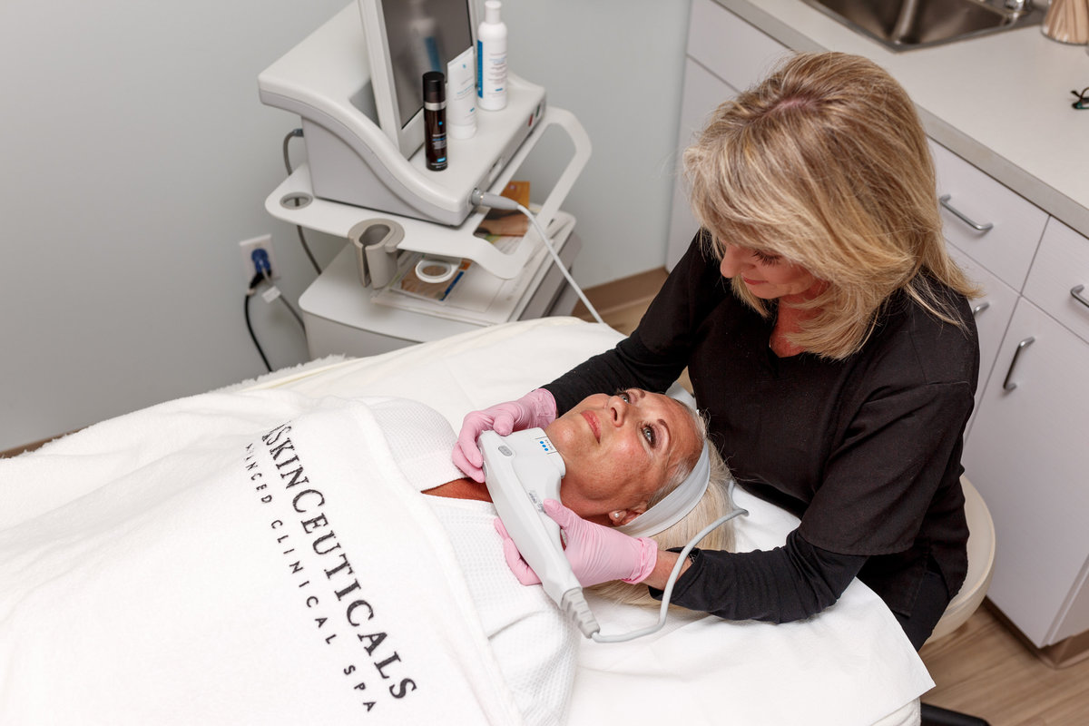 Flashstock_Skinceuticals_AlexaVossler-101