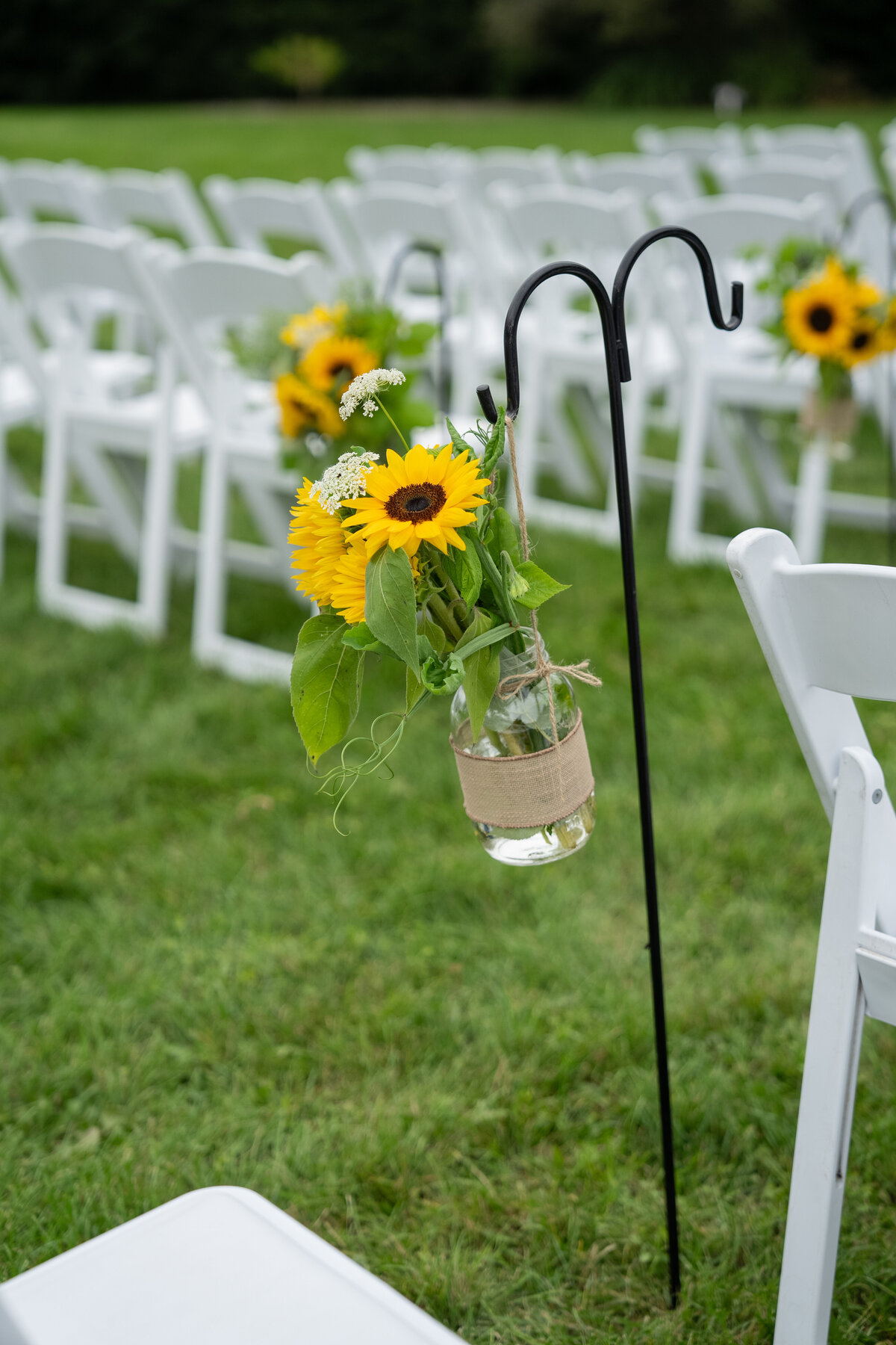 A&J Guelph Arboretum Wedding Flowers7