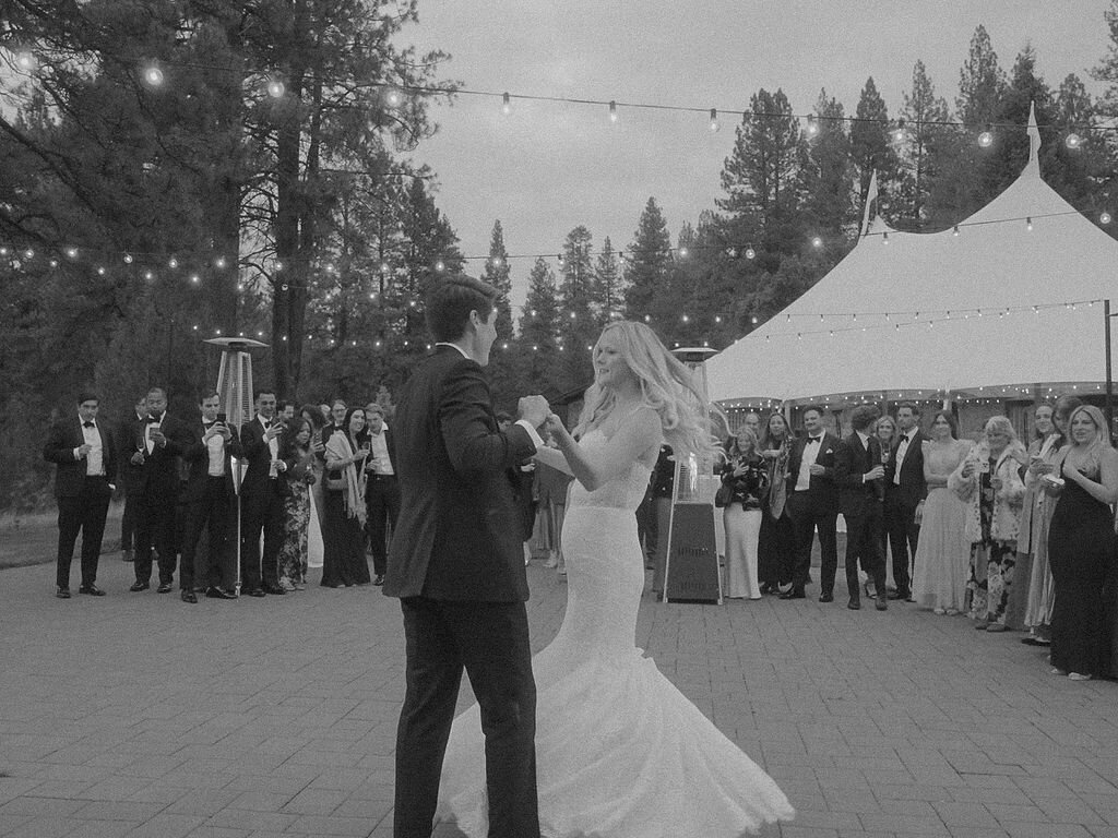 bride-groom-first-dance