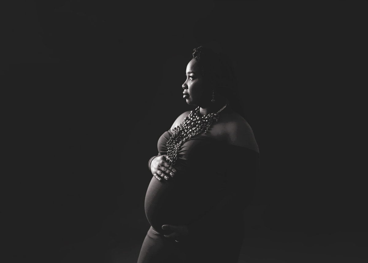 black and white maternity  image