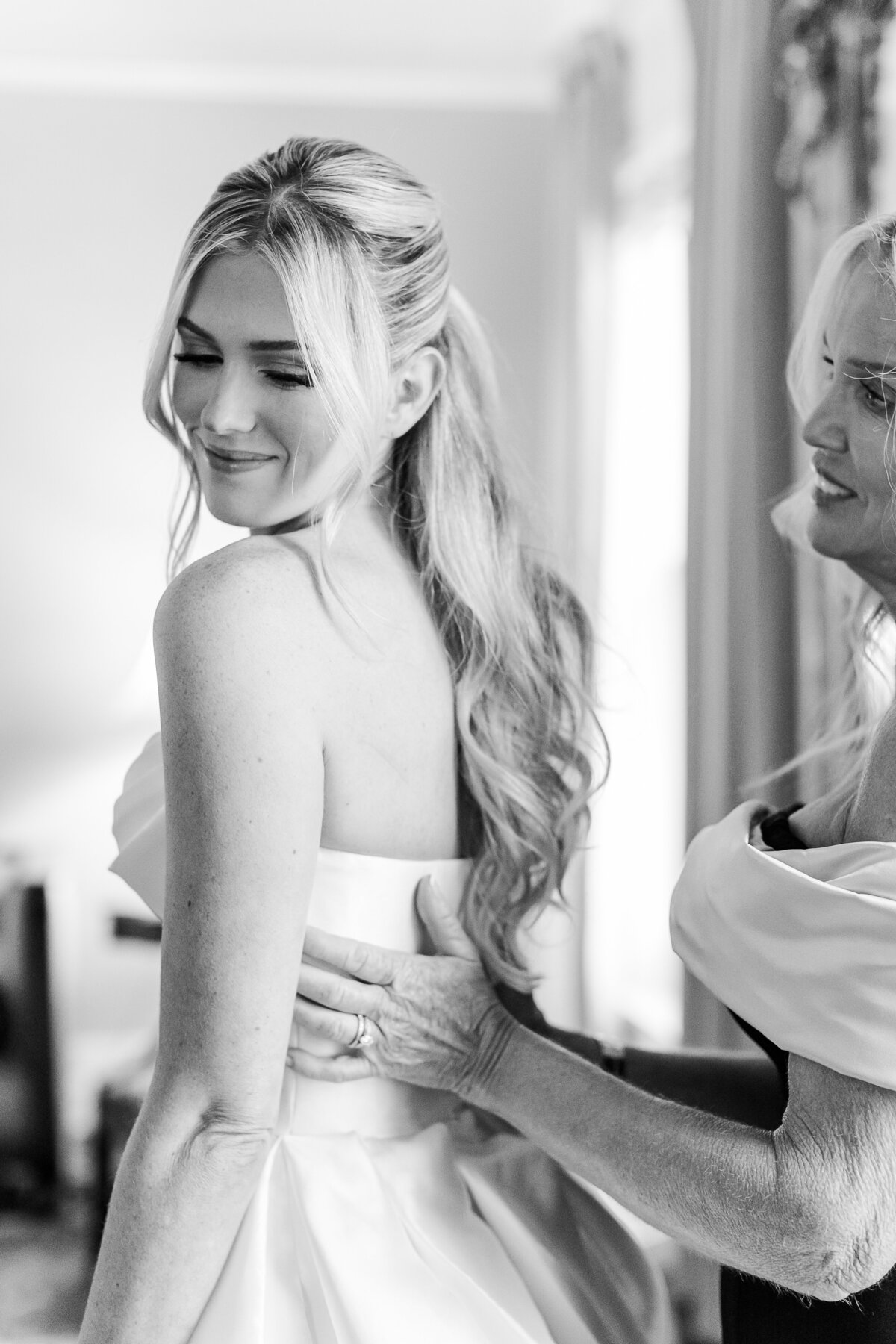Isabel & Zach wedding sneak peeks. Bella Faith Photograpy.66