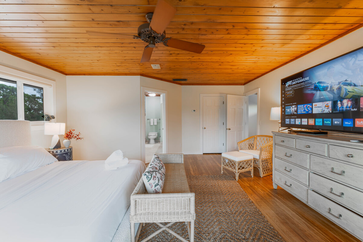 Bedroom 1 (1)