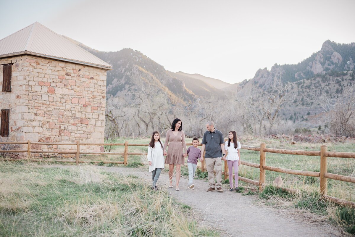 denver-family-photographer-walking-more