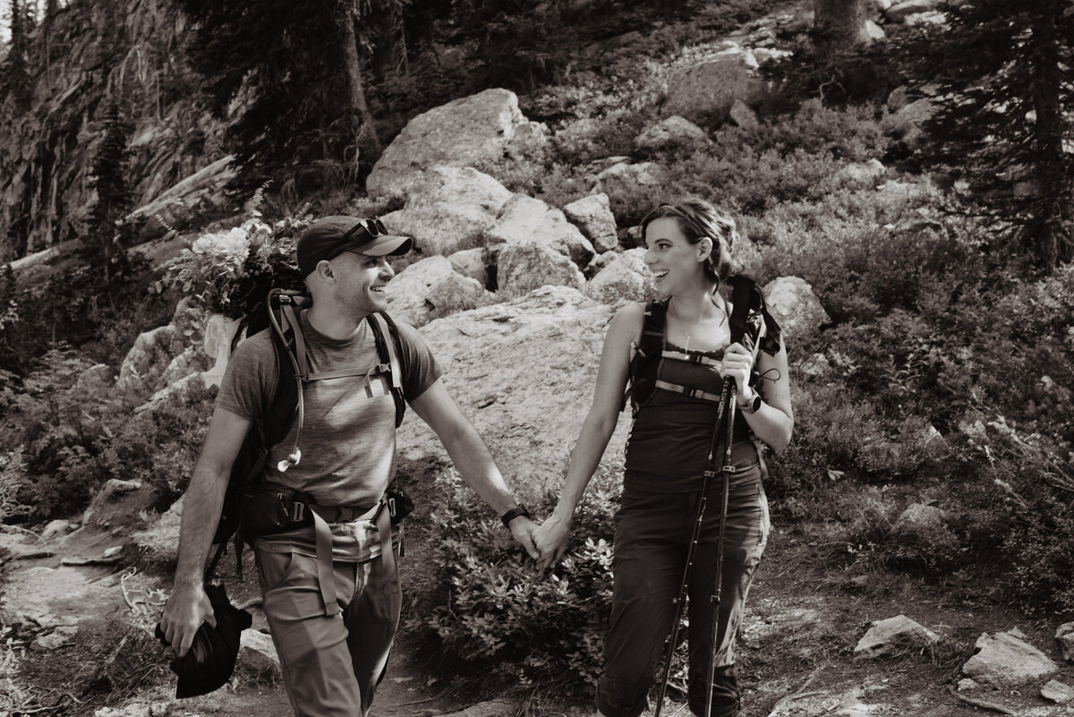 Jackson Hole photographers capture man holding woman's hand