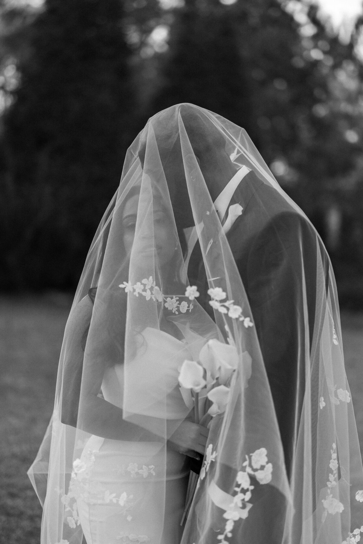 MORELOVEPHOTOGRAPHY_PORTRAITS_BRADFORDWEDDING-248