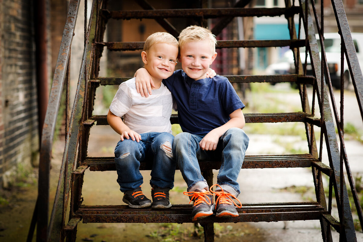 kids sitting on the stairs