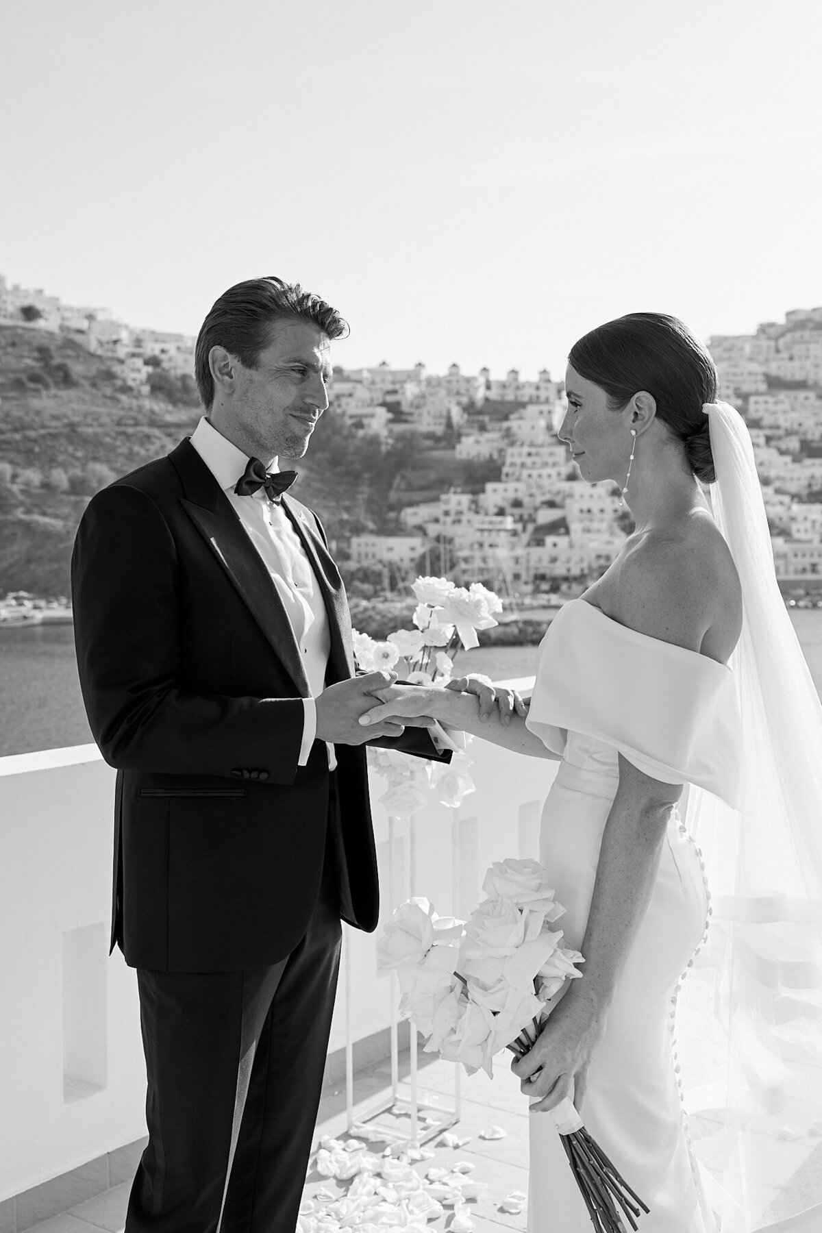 wedding photographer europe greece ceremony00020