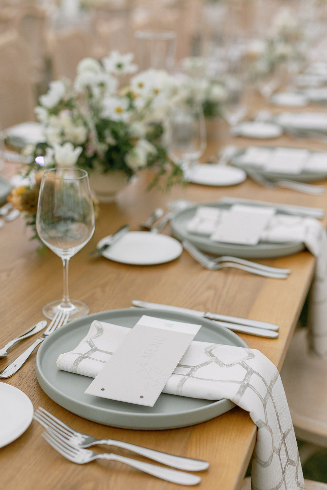 tented-wedding-detailed-touch-events-wedding-planner32