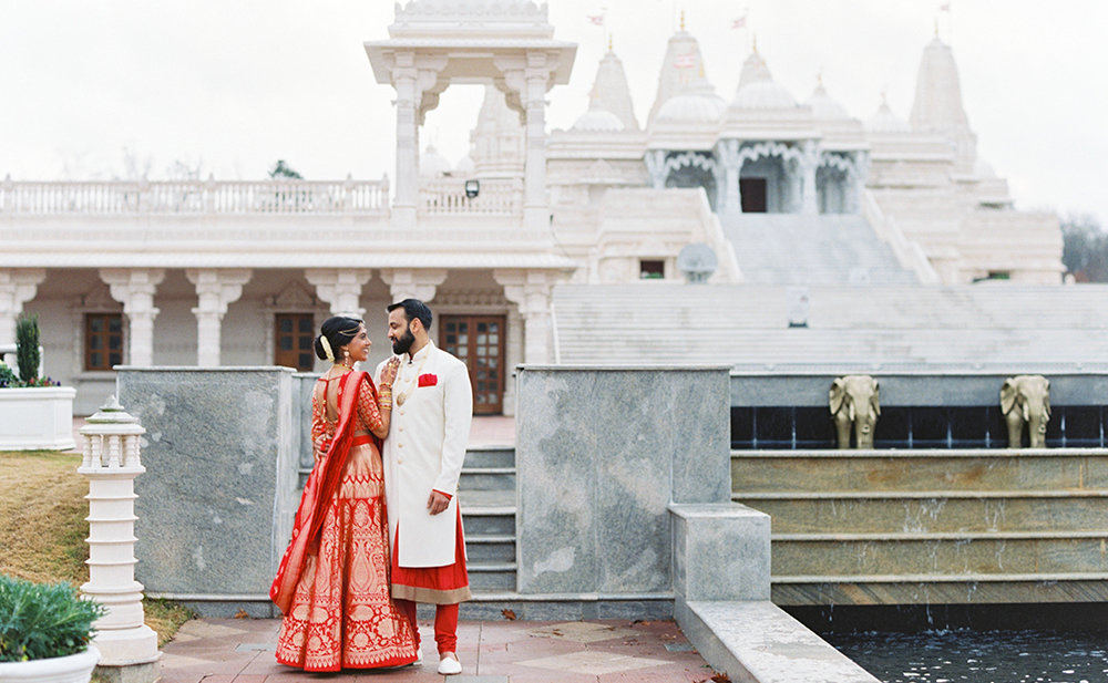 Madhuri+GauravAtlantaBAPSMandirSouthernExchangeBallroomsWedding0096