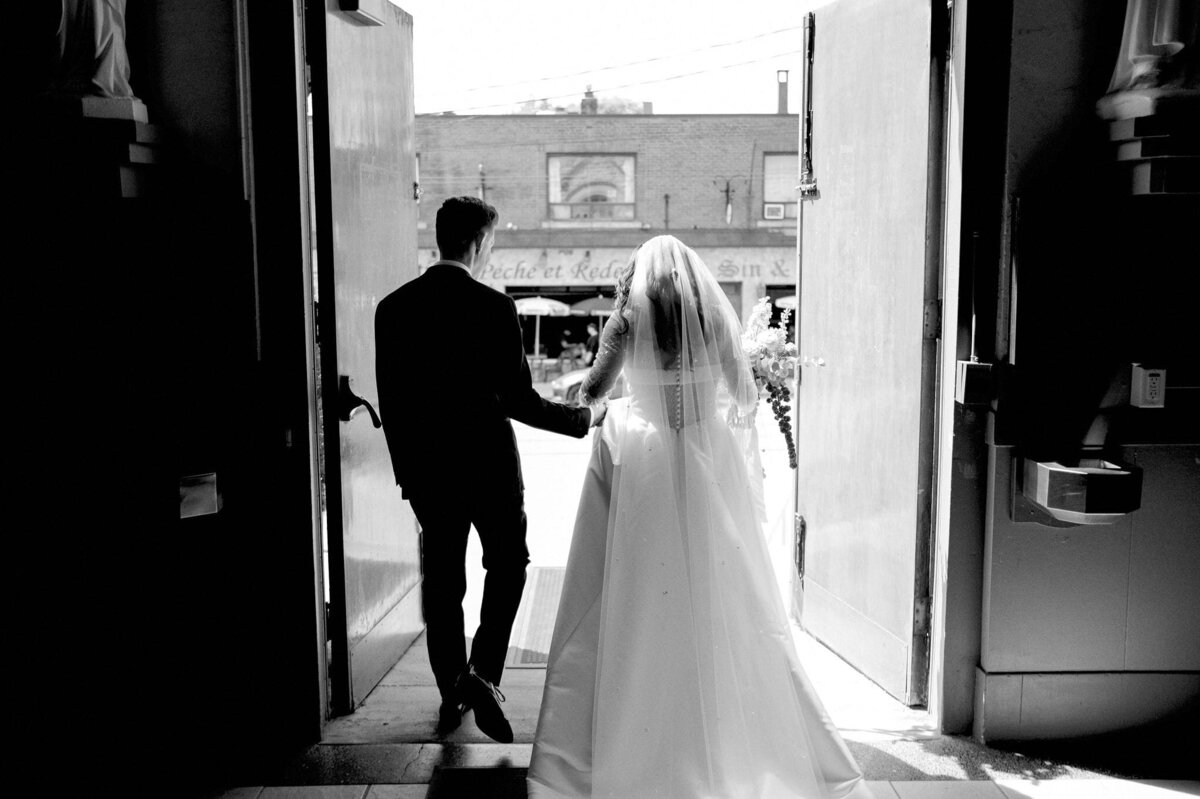 LumaRestaurantTorontoWeddingCeremony-97
