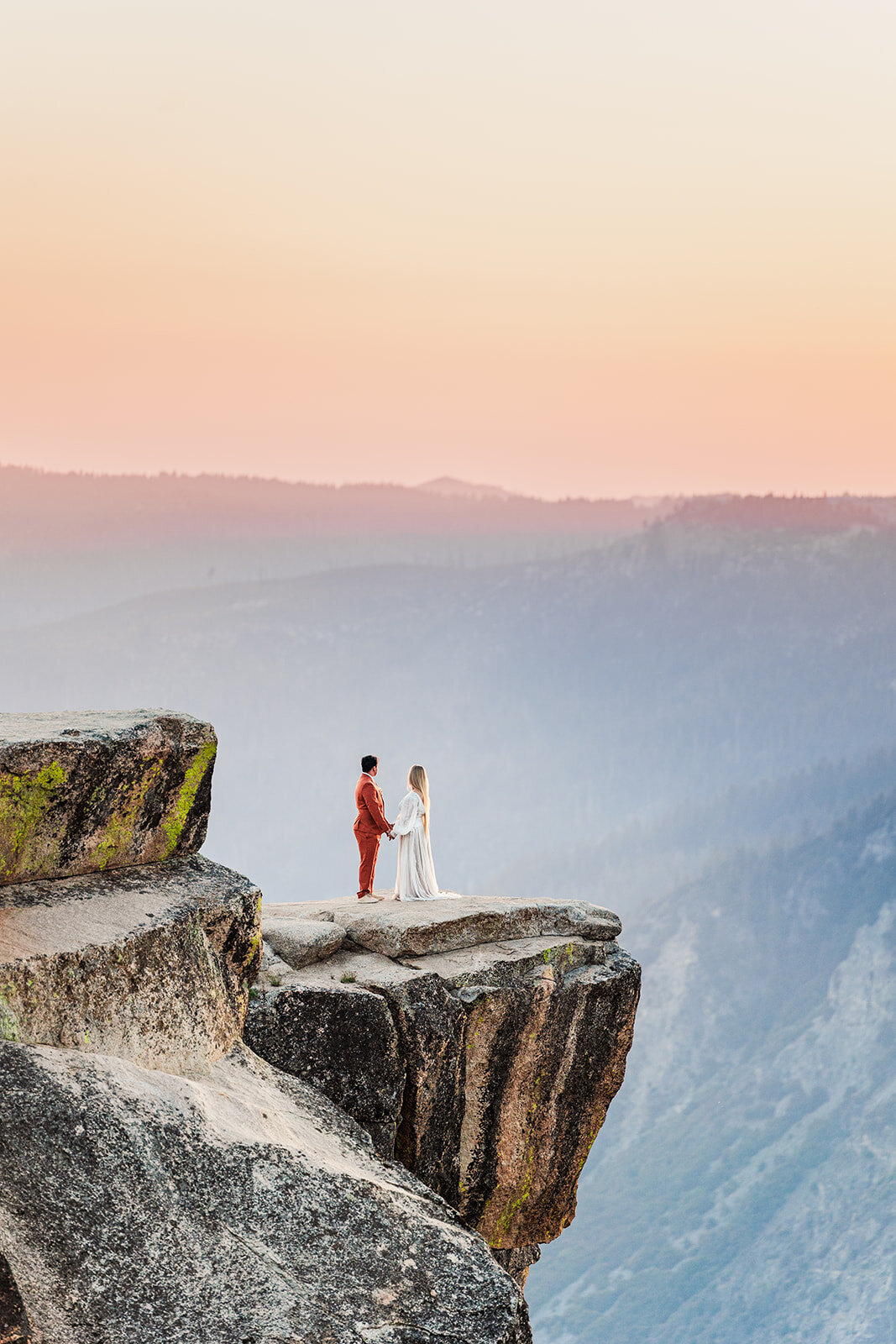Taft_Point_Sunset_Wedding