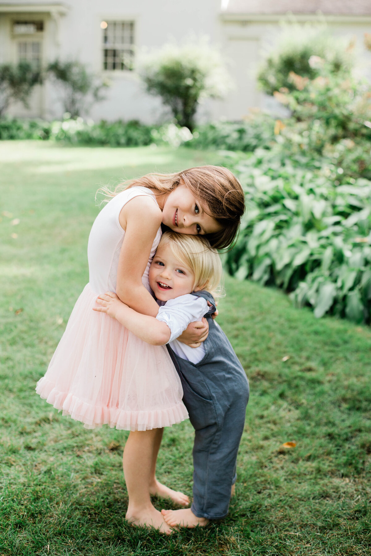 BUYE FAMILY 2020, JENNY LOEW PHOTOGRAPHY, FALL MINI SESSION, OCTAGON HOUSE-43