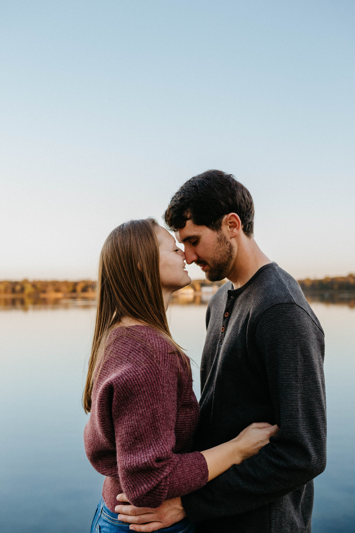 engaged-couple-at-lake