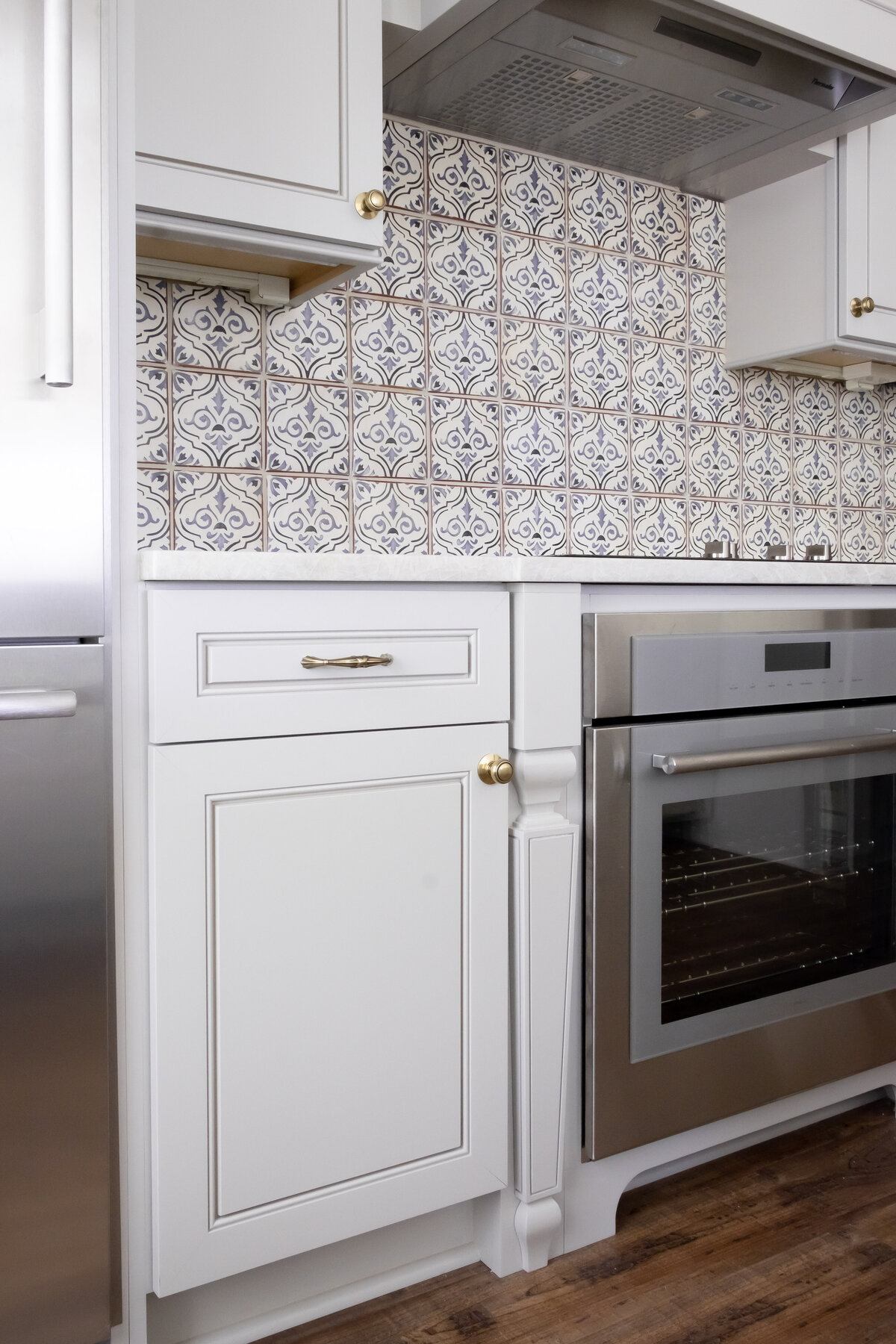 Small_Kitchen_Remodel_Mandeville_LA_Tabarka_Tile_23 (1)